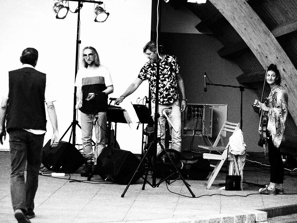 Amfiteatr w Łukowie - Ponad Śnieg